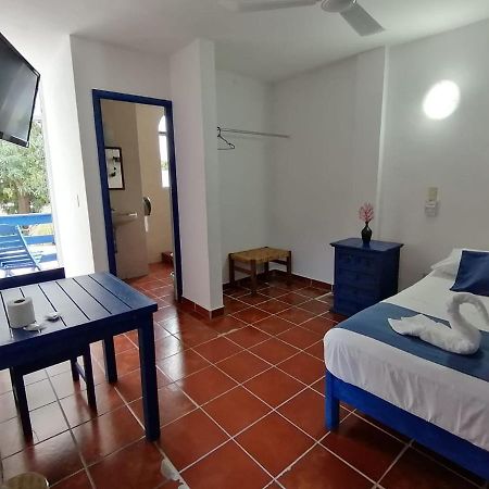 Hotel & Hostal Mayflower Puerto Escondido  Ngoại thất bức ảnh