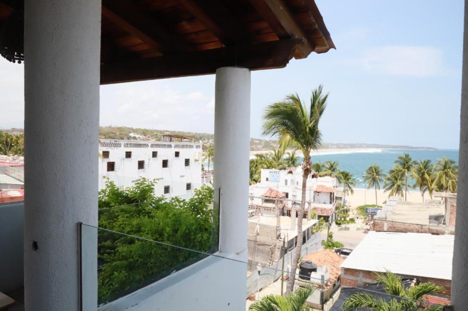 Hotel & Hostal Mayflower Puerto Escondido  Ngoại thất bức ảnh