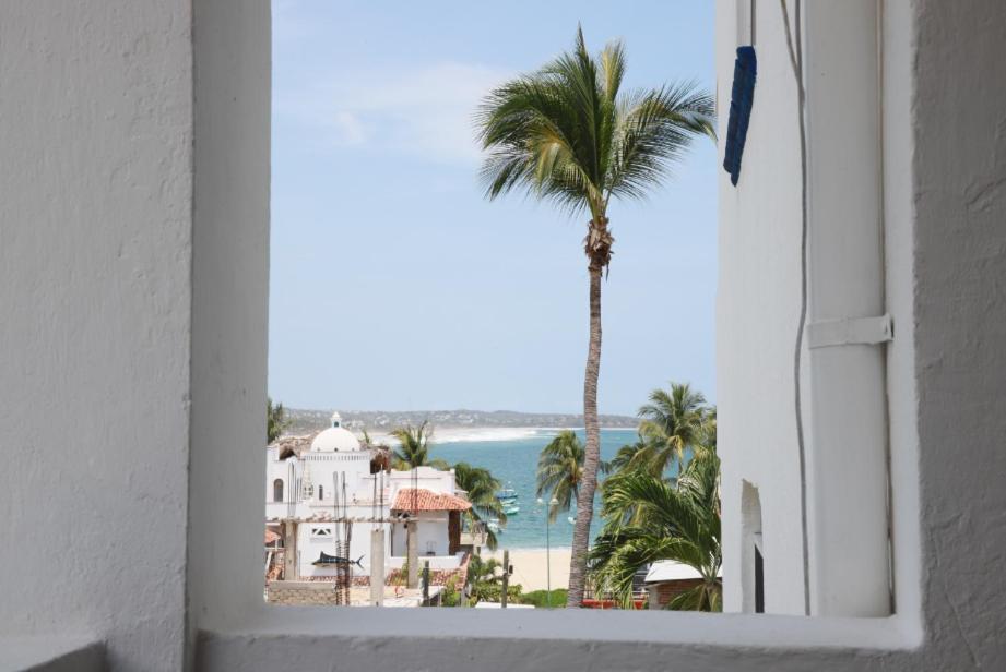 Hotel & Hostal Mayflower Puerto Escondido  Ngoại thất bức ảnh