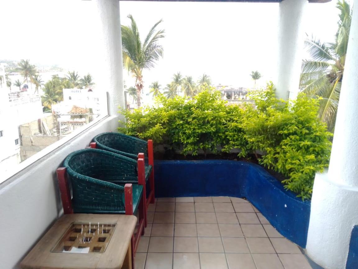 Hotel & Hostal Mayflower Puerto Escondido  Ngoại thất bức ảnh